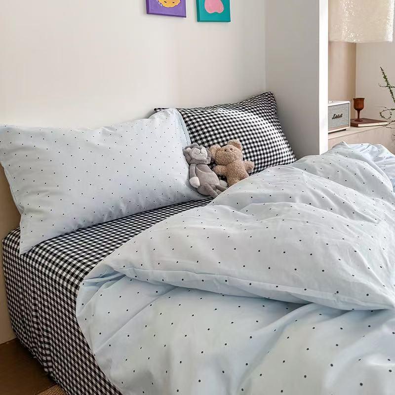 Chloe Pastel Candy Cotton Bedding Set / Purple Ever Lasting