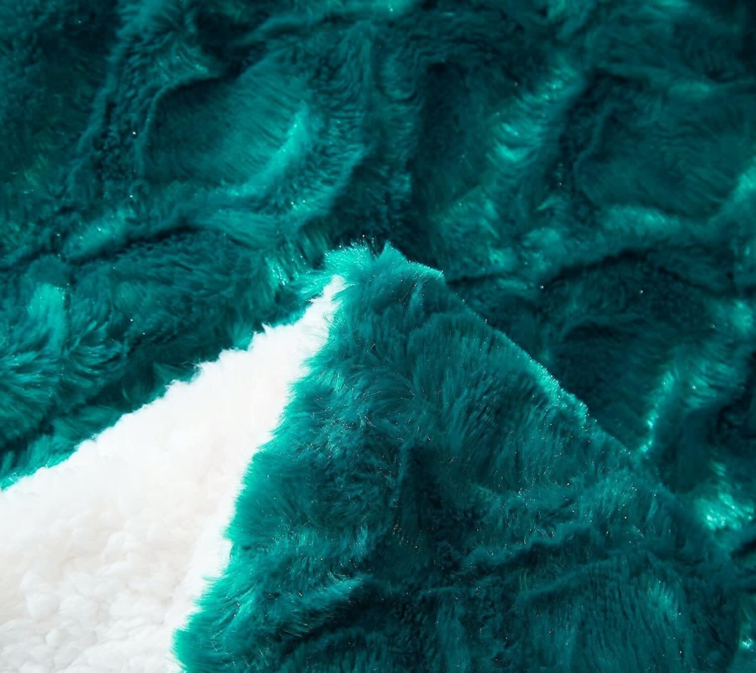 DaDa Bedding Mermaid Scales Emerald Green Blue w/ Sherpa Backside Faux Fur Throw Blanket (BL-171805) DaDalogy Bedding Collection