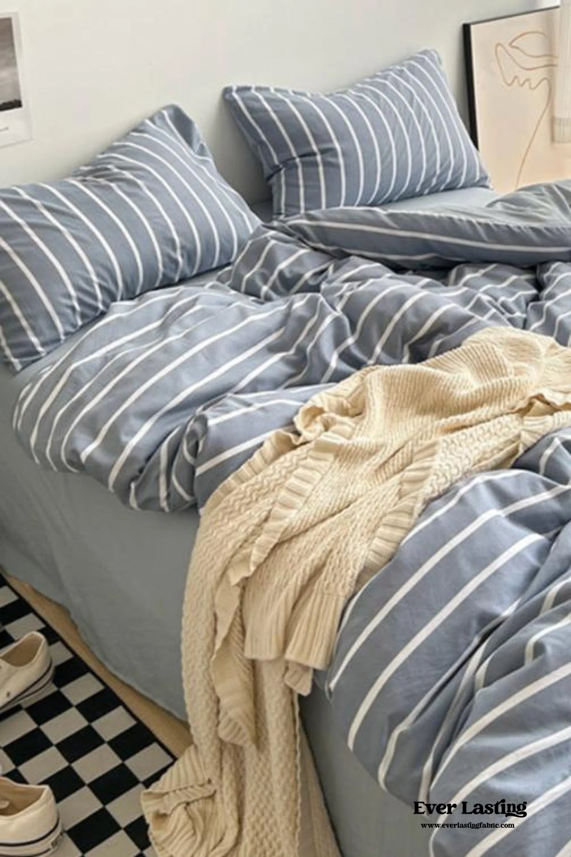 Clean Cut Bedroom Bedding Set / Gingham Brown Ever Lasting