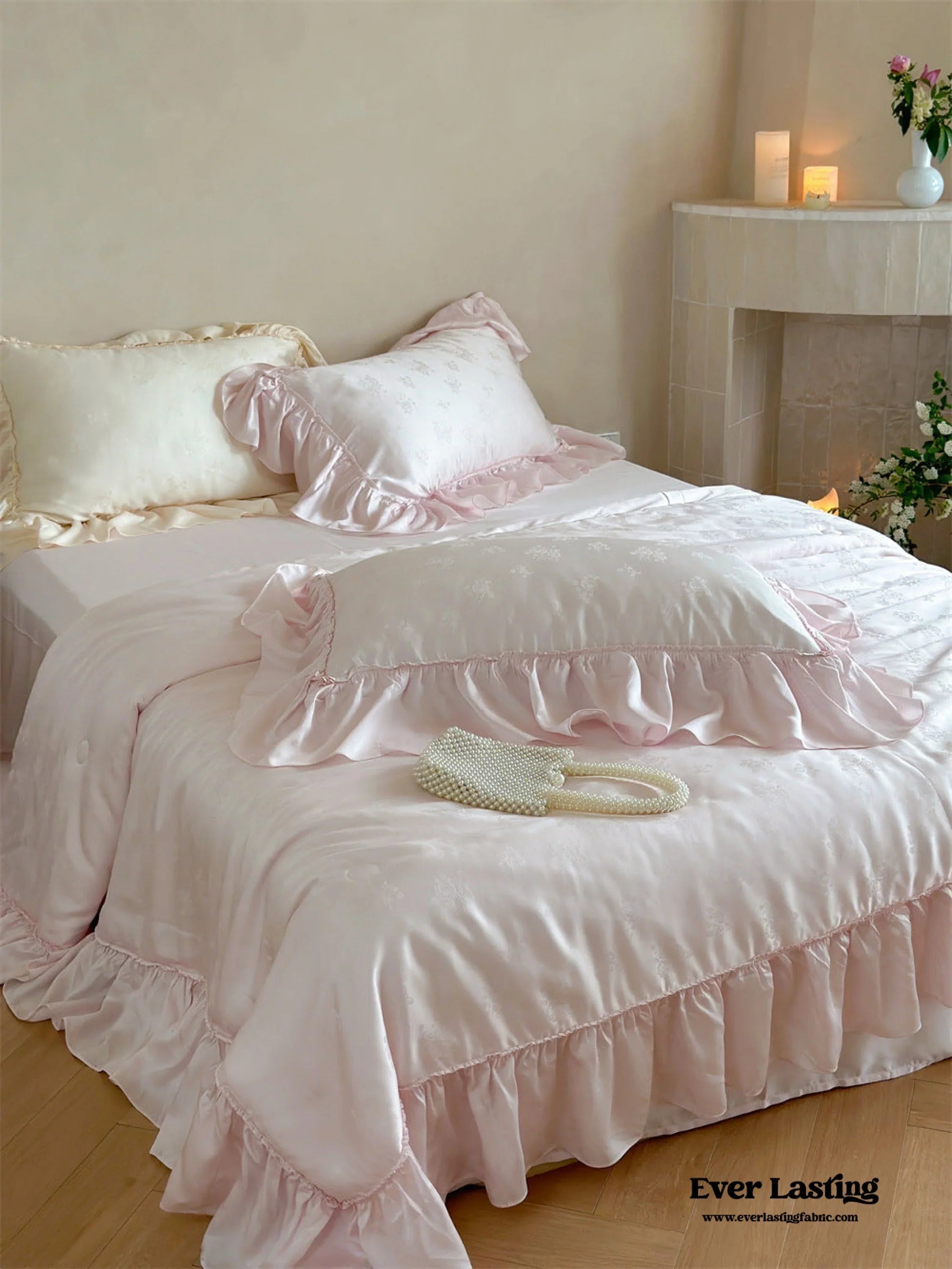 Floral Jacquard Tencel Blanket Set / White Ever Lasting
