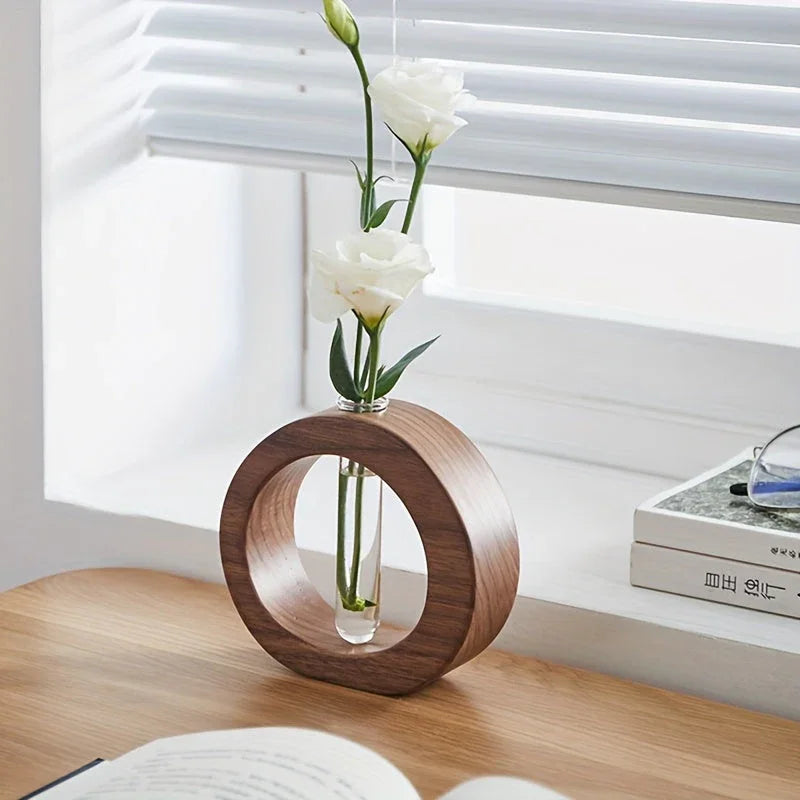 Modern Farmhouse Table Decor & Wood Vase