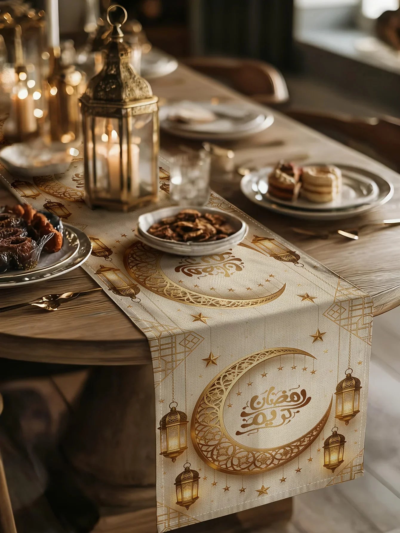 Polyester Table Runner - Rectangular Ramadan Lantern