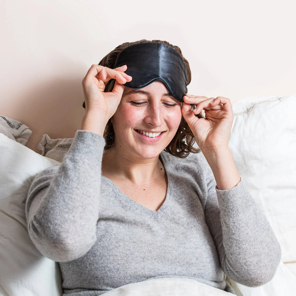 100% Mulberry Silk Eye Mask, detail shot - House Of Avana