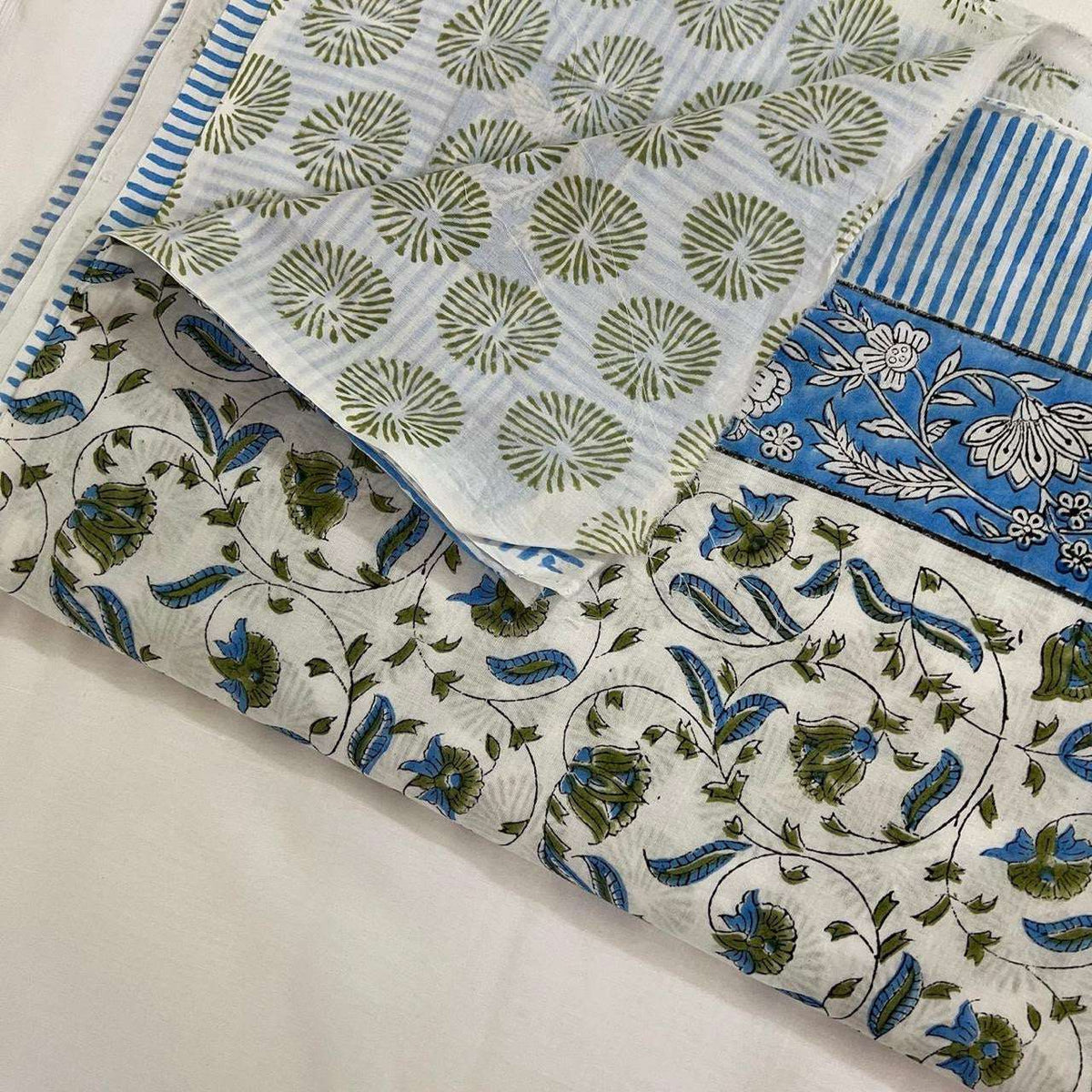 Cream & Blue Green Botanical Floral Sanganeri hand block print cotton bedsheet set | Jaipur Indian hand block print bedsheet with pillow shams | House of Avana [[SKU:HOA-IND-BS-BLGN-009]]