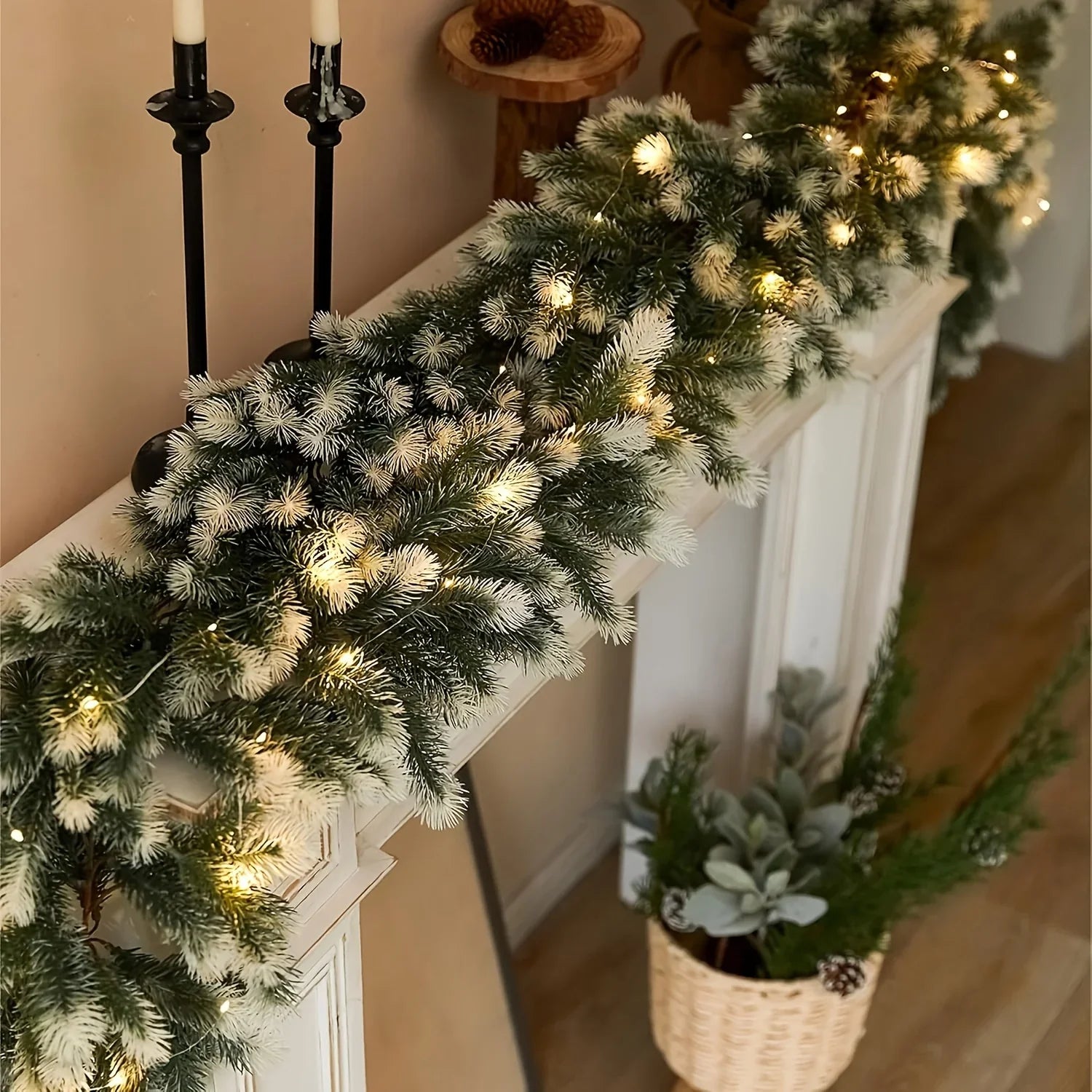 1pc of 6.4ft/195cm Christmas pine wreath made of white rattan, suitable for outdoor or indoor home gardens, artificial green plants, fireplaces, holiday party decorations, artificial pine rings, holiday decorations, and Chris House Of Avana