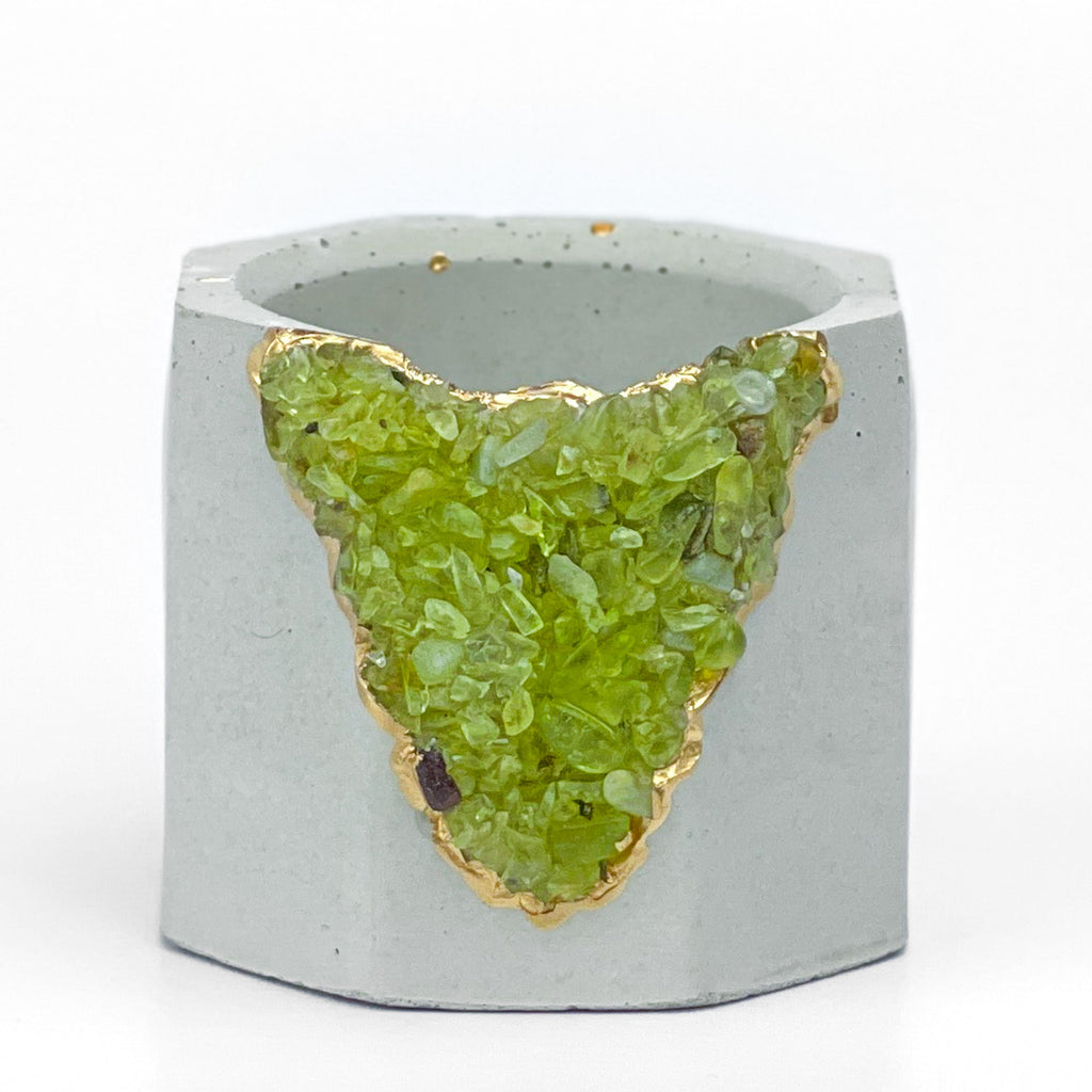 GREEN PERIDOT GEODE PLANTER AURA 8 HOME