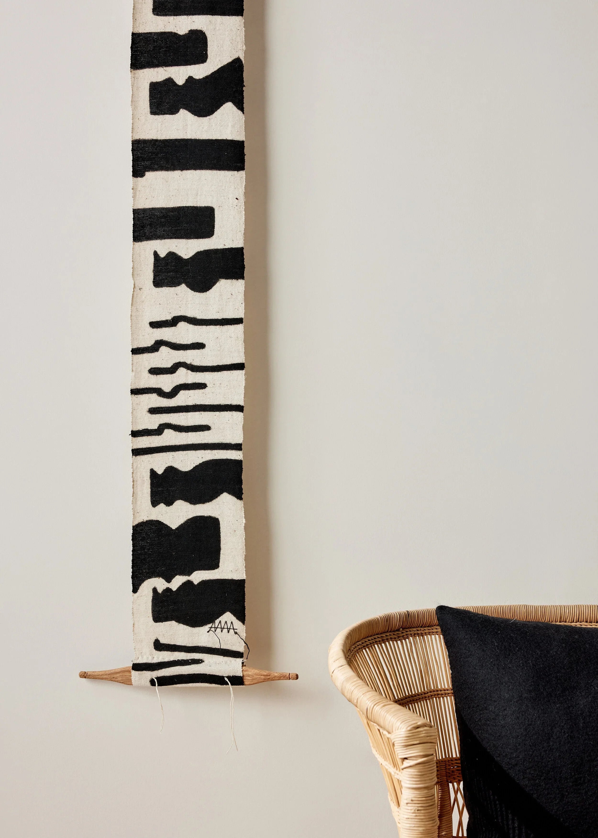 Vibrations Bogolan Wall Totem in White with Black Vibes Kanju Interiors