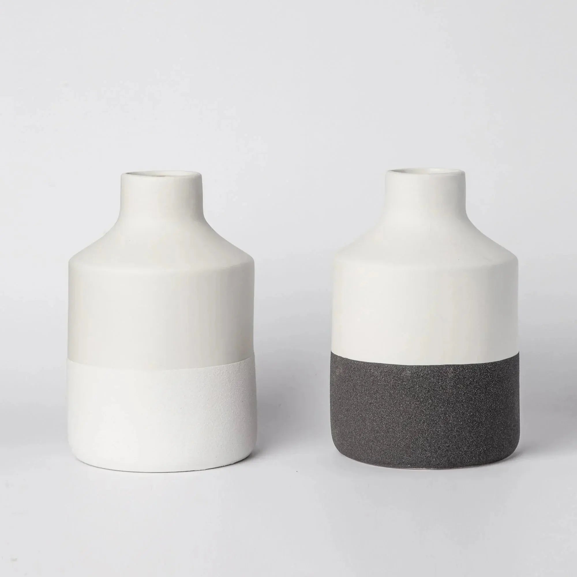 216 - Ceramic Vase, back view - House Of Avana