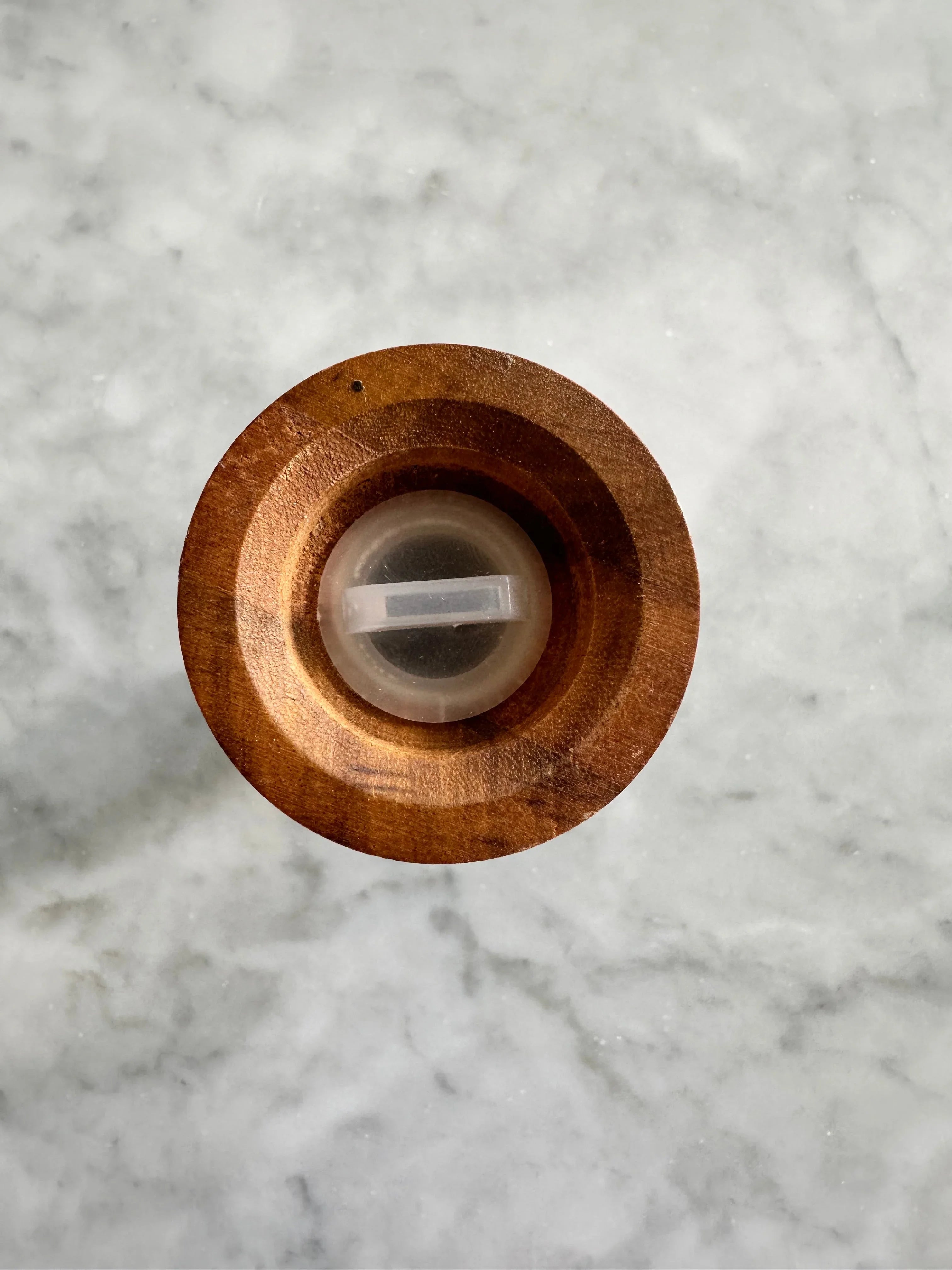 Acacia Wood Salt & Pepper Grinders Busa Designs