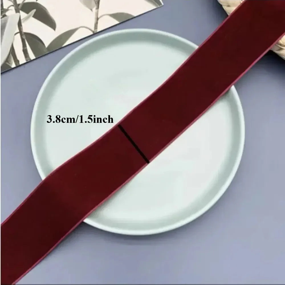 2 Rolls of Velvet Ribbon, Each Roll Size: 4.48 meter *Length 4.48 meter, Suitable for Halloween, Christmas, Birthday Parties, Weddings, Gift Flower Wrapping Bows Handmade Christmas Decoration Costume Sewing Accessories. House Of Avana