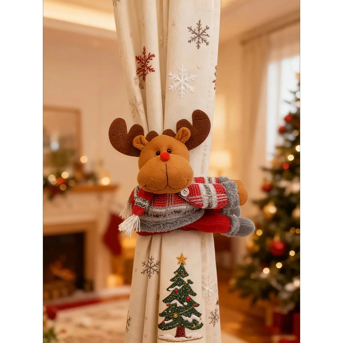 3 Christmas-themed Curtain Buckles | Santa Claus, Christmas Deer, Snowman Designs for Living Room and Bedroom Holiday Decor House Of Avana