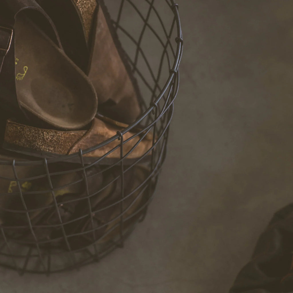 308 - Round Iron Basket Porto Boutique