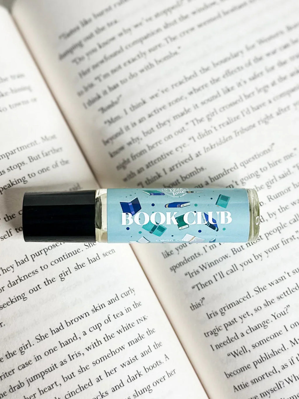Book Club Perfume Oil In the Wick of Time