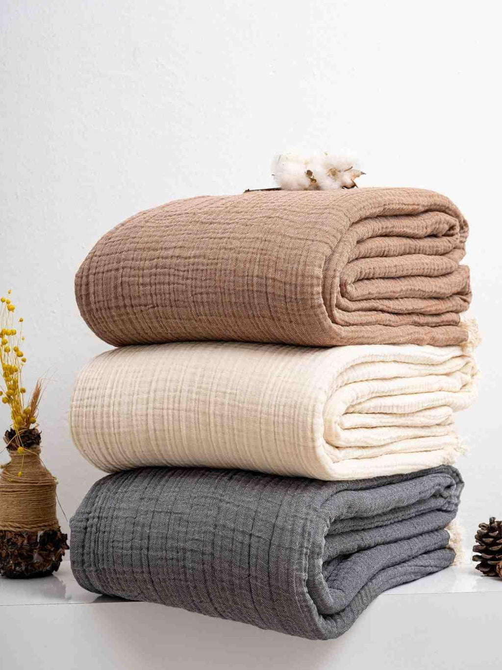 4 Layers Muslin Blanket, back view - House Of Avana