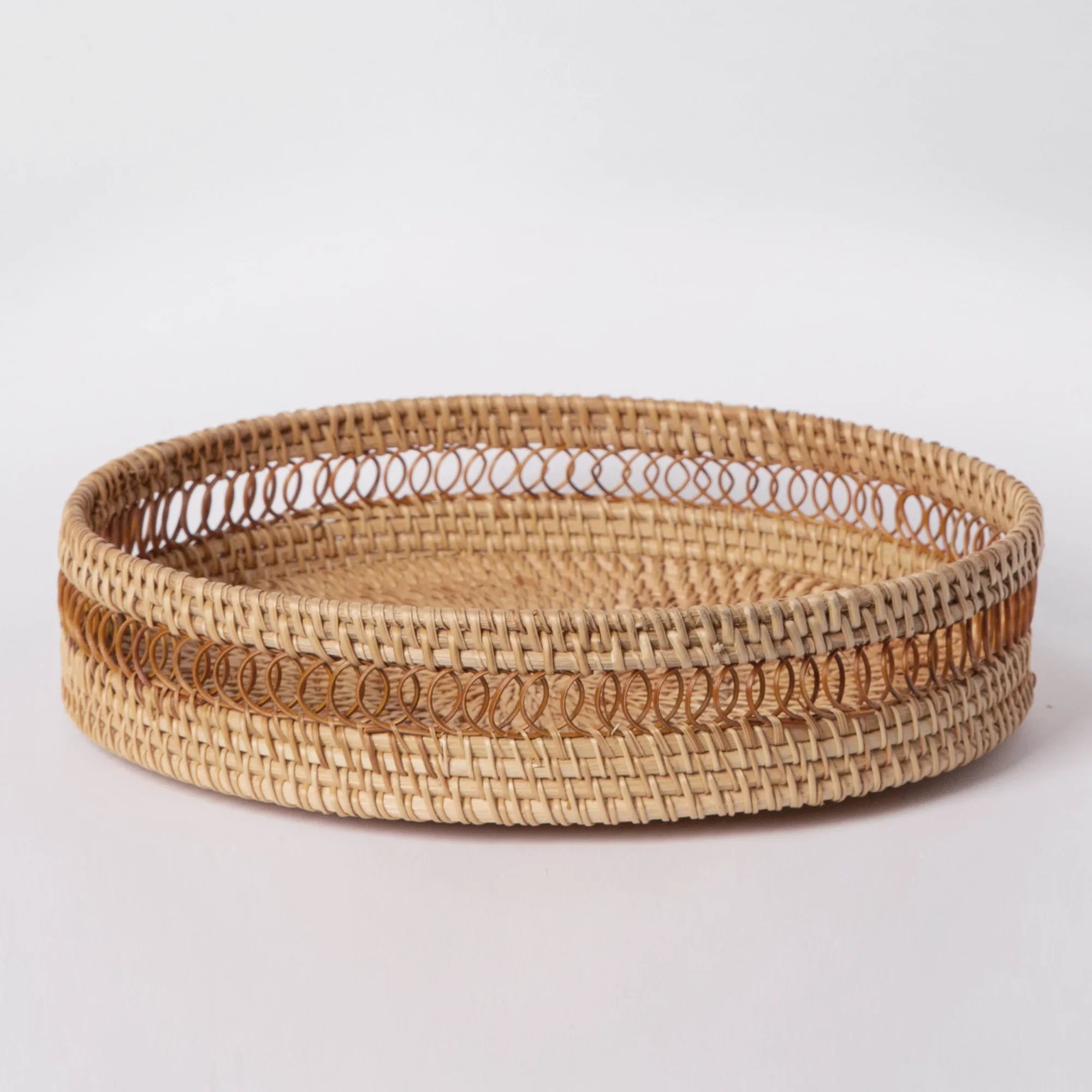 405 - Round Rattan Tray Porto Boutique