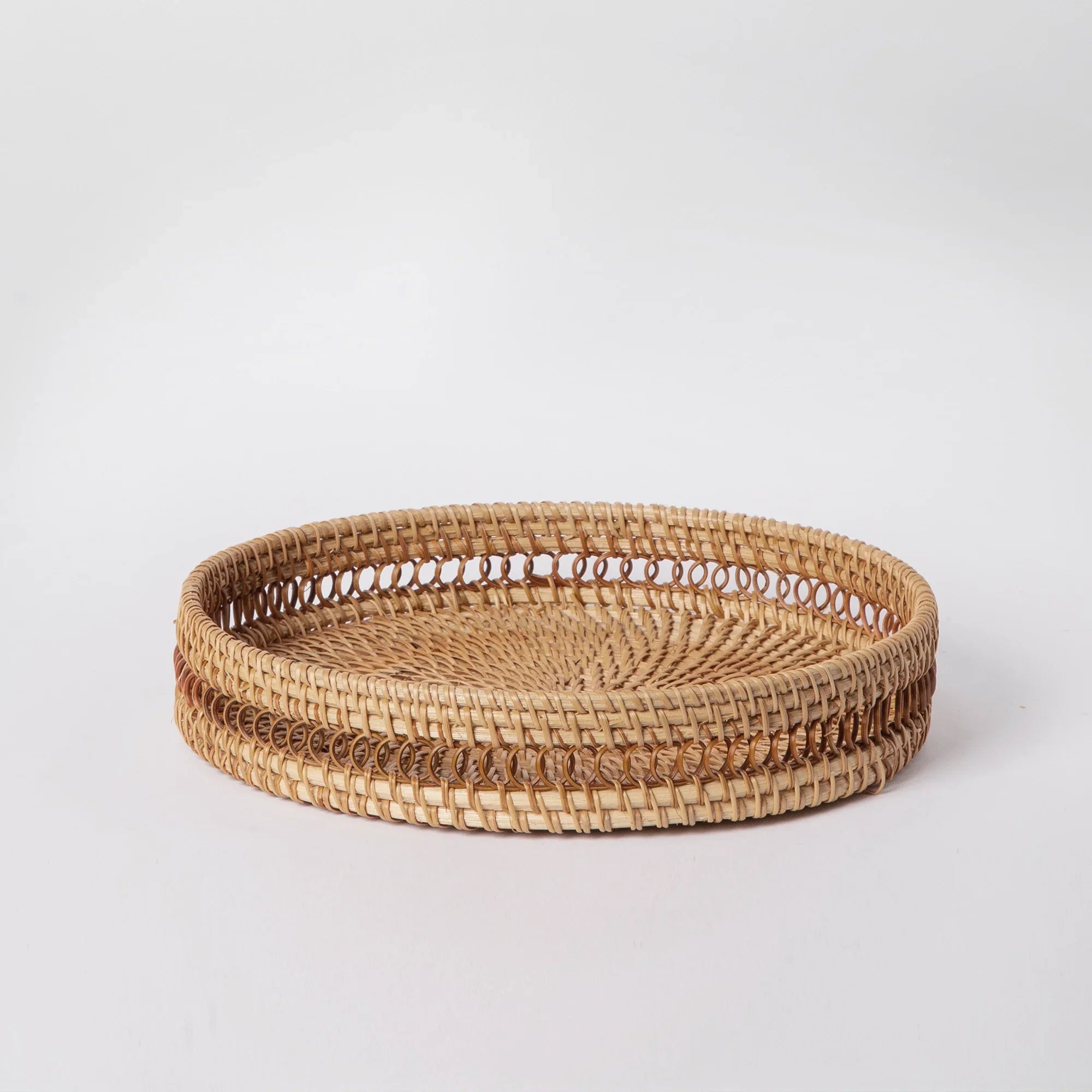 405 - Round Rattan Tray Porto Boutique