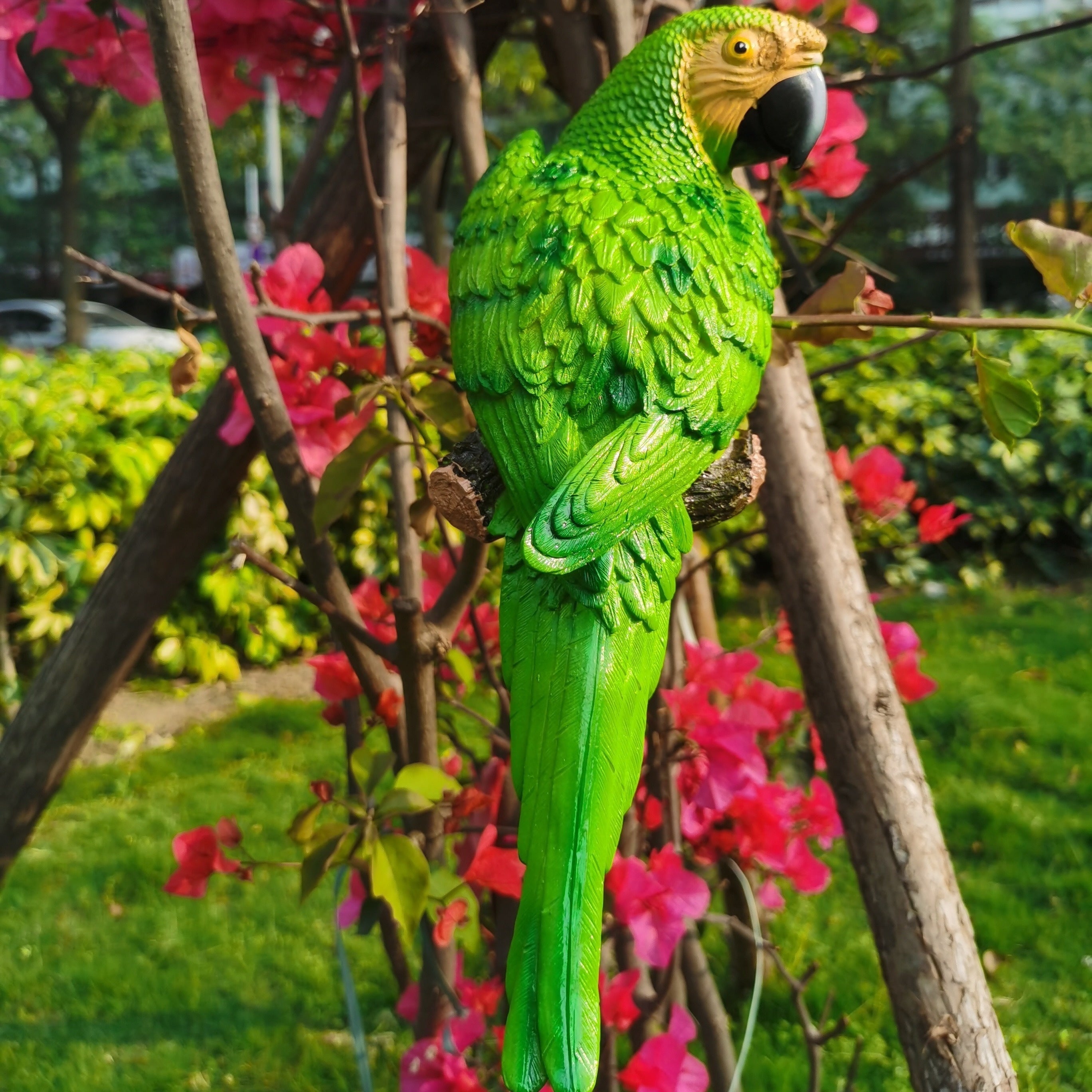 Resin Parrot Figurines Climbing Hanging Decor, Art Deco Style Alphabet Animal Theme, Garden Outdoor Ornament for Various Room Types, Perfect Gift for Girlfriend, Mom - Universal Holiday Decor, No Electricity Needed House Of Avana