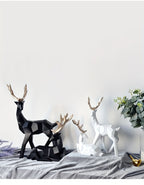 Modern Minimalist Resin Deer & Reindeer Sculpture - & Golden Abstract Animal Figurine, Elegant Home Decor for Living Room, Bedroom, Office, Christmas, Indoor Decoration, Scandinavian Style, Decorative Figurine, Office Decorat House Of Avana