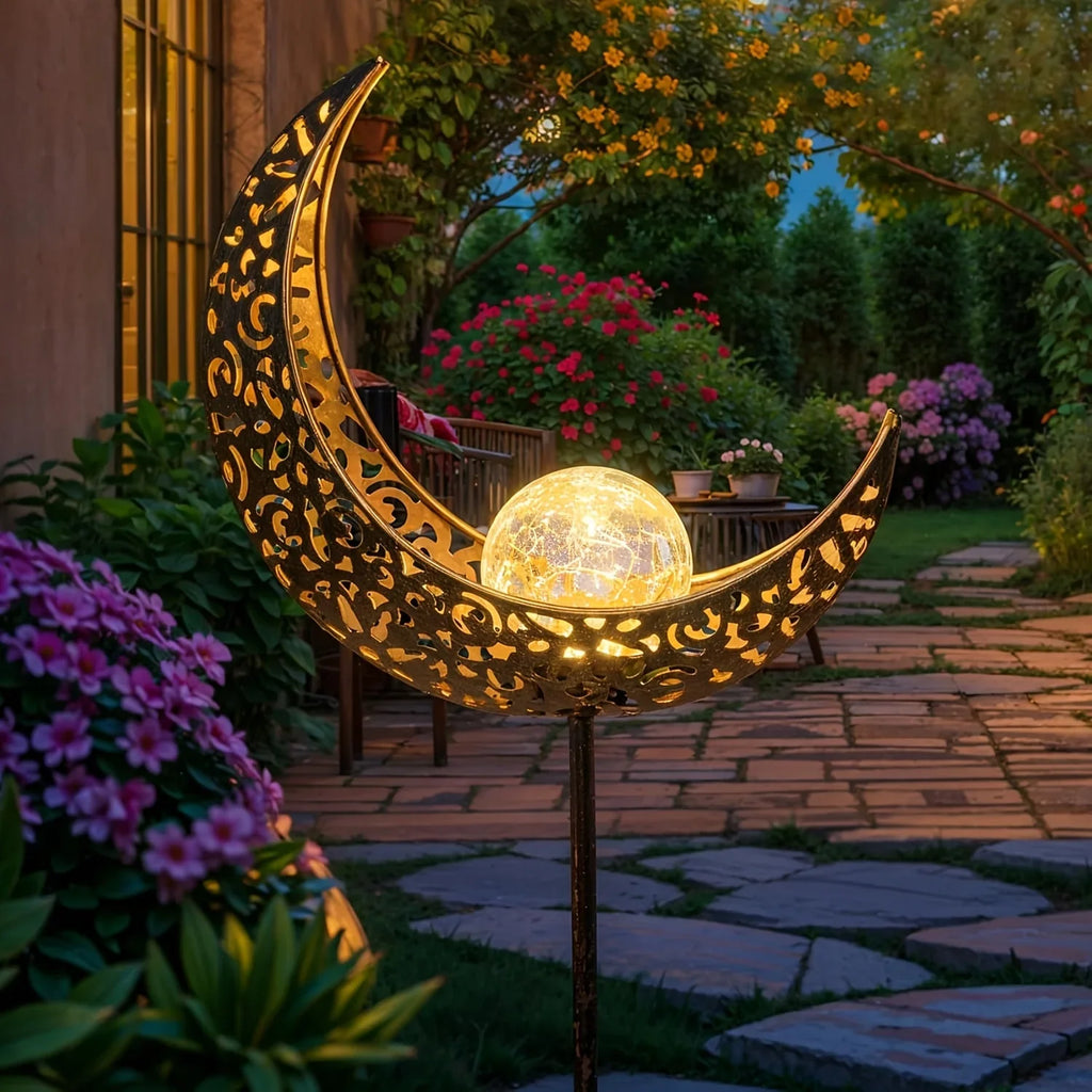 Solar Garden Light - Cracked Glass Sphere