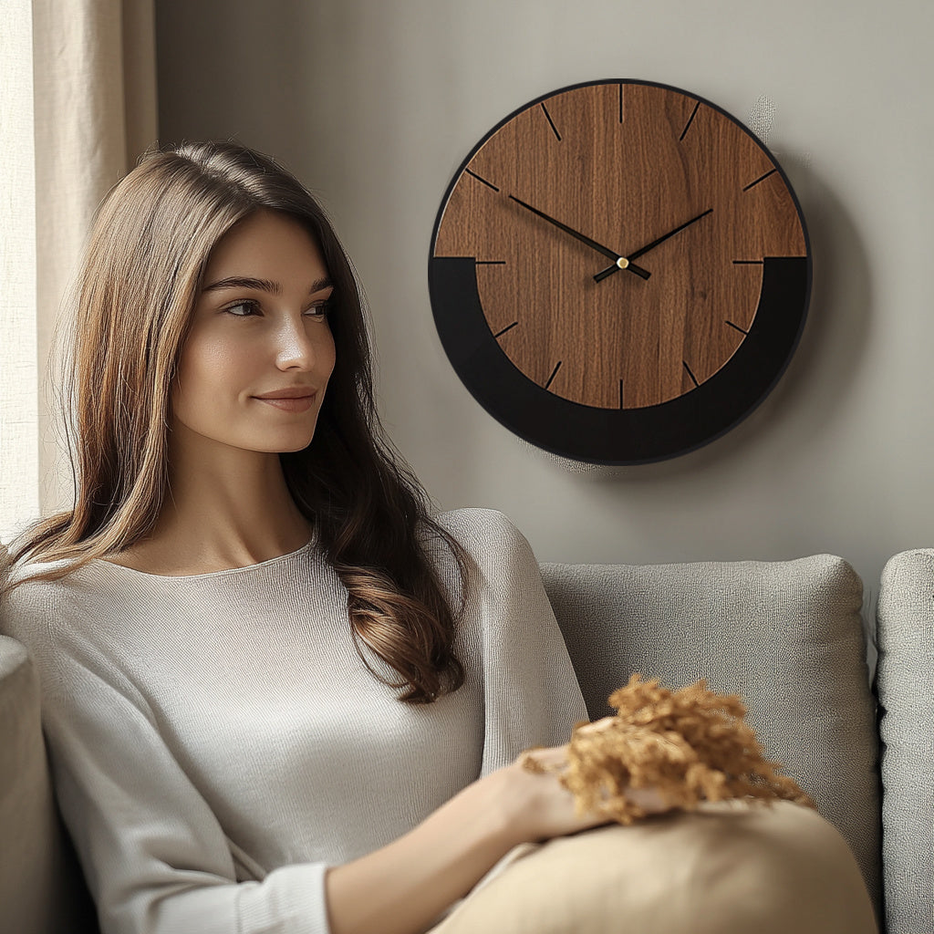 [Vintage Wooden Wall Clock] Vintage Rustic Wooden Round Wall Clock - Silent Battery Operated, 14/16/18 Inch, Black & Brown, Home Decor for Living Room, Bedroom, Office, Kitchen House Of Avana