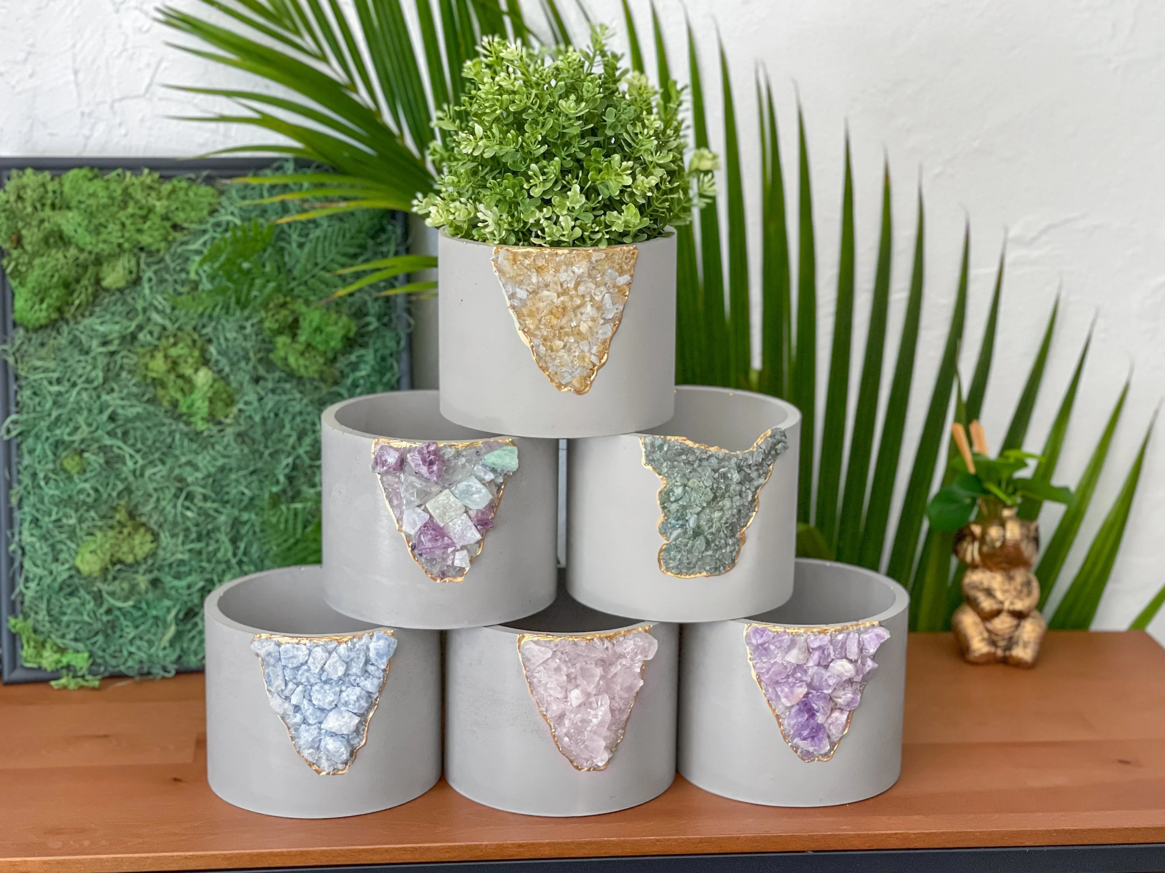 6" FLUORITE GEODE PLANTER AURA 8 HOME