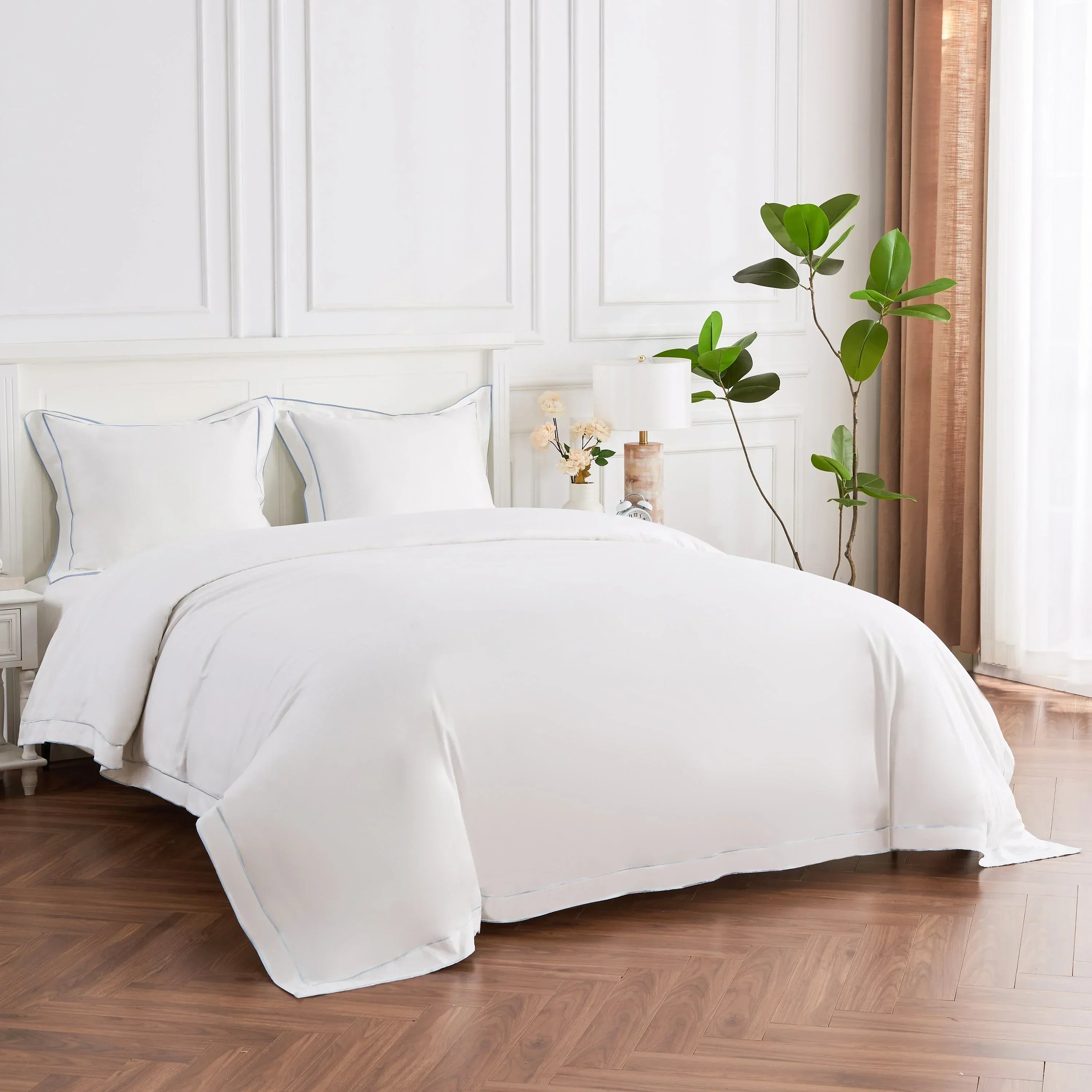 600 Thread Count Framed Sateen Embroidered Cotton Duvet Set, alternate view - House Of Avana