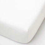 600 Thread Count Hemstitch Sheet Set, detail shot - House Of Avana