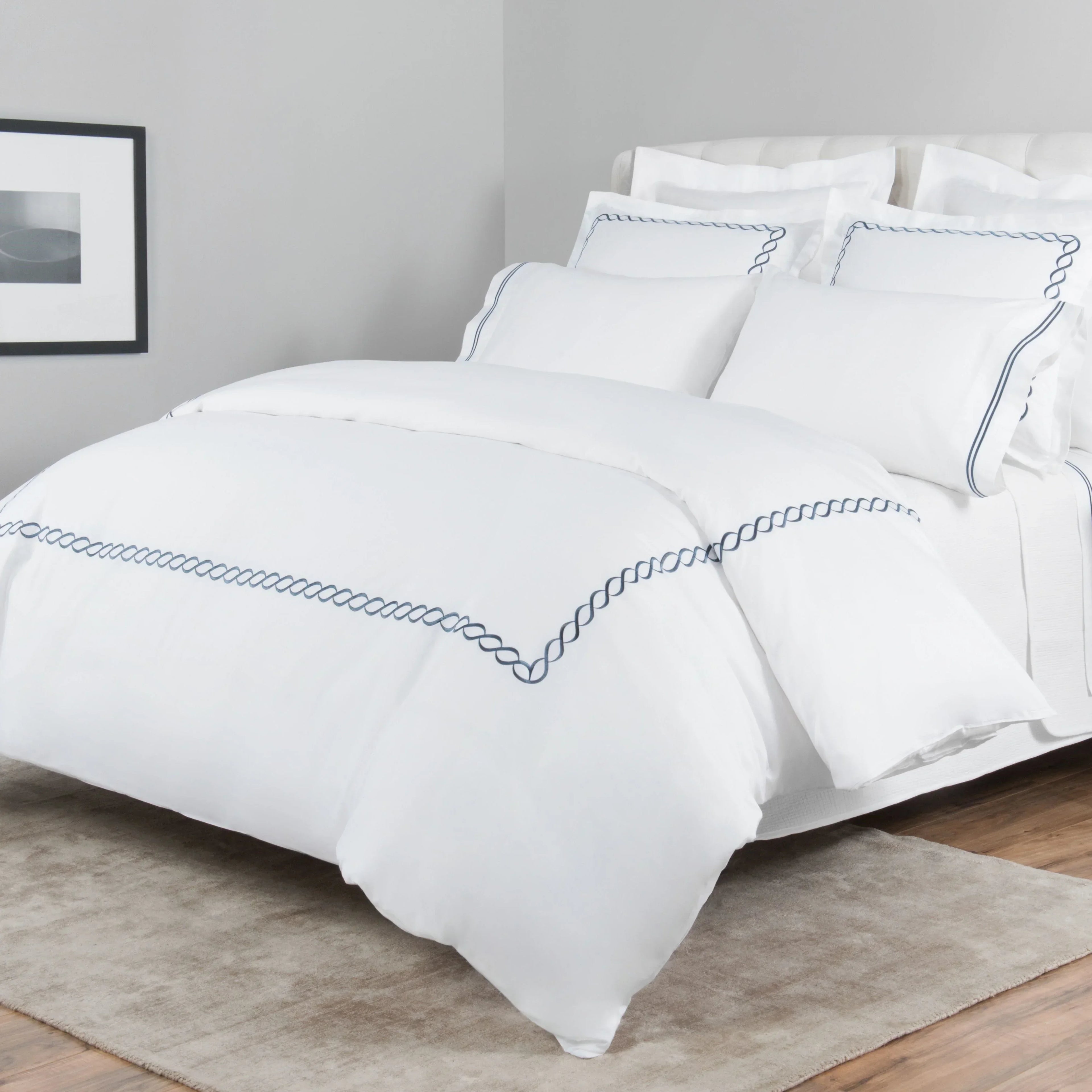 600 Thread Count Rope Embroidered Duvet Set, close-up view - House Of Avana