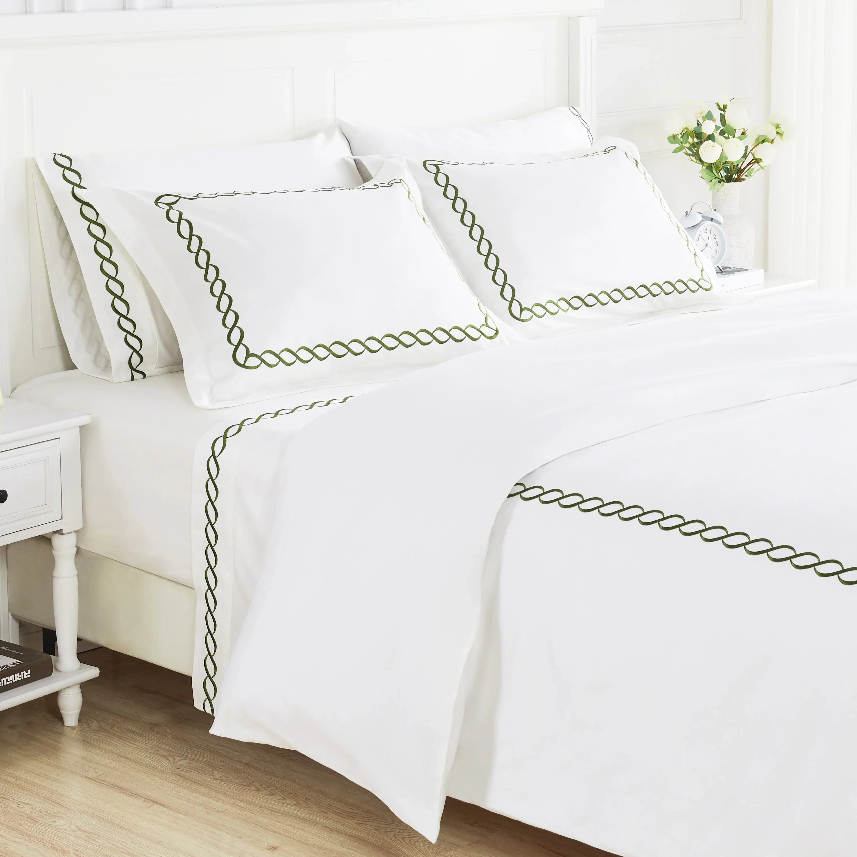 600 Thread Count Rope Embroidered Duvet Set, alternate view - House Of Avana
