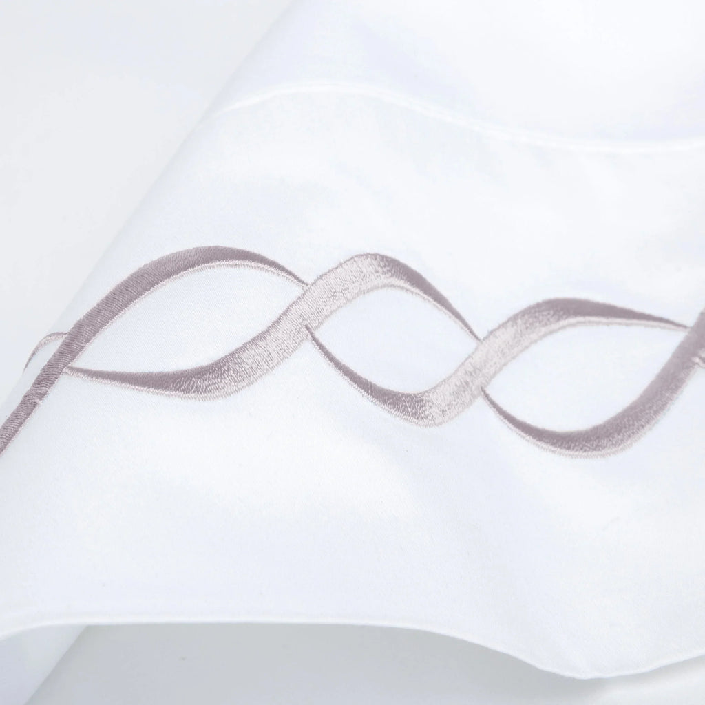 600 Thread Count Rope Embroidered Pillowcase Pair, close-up view - House Of Avana