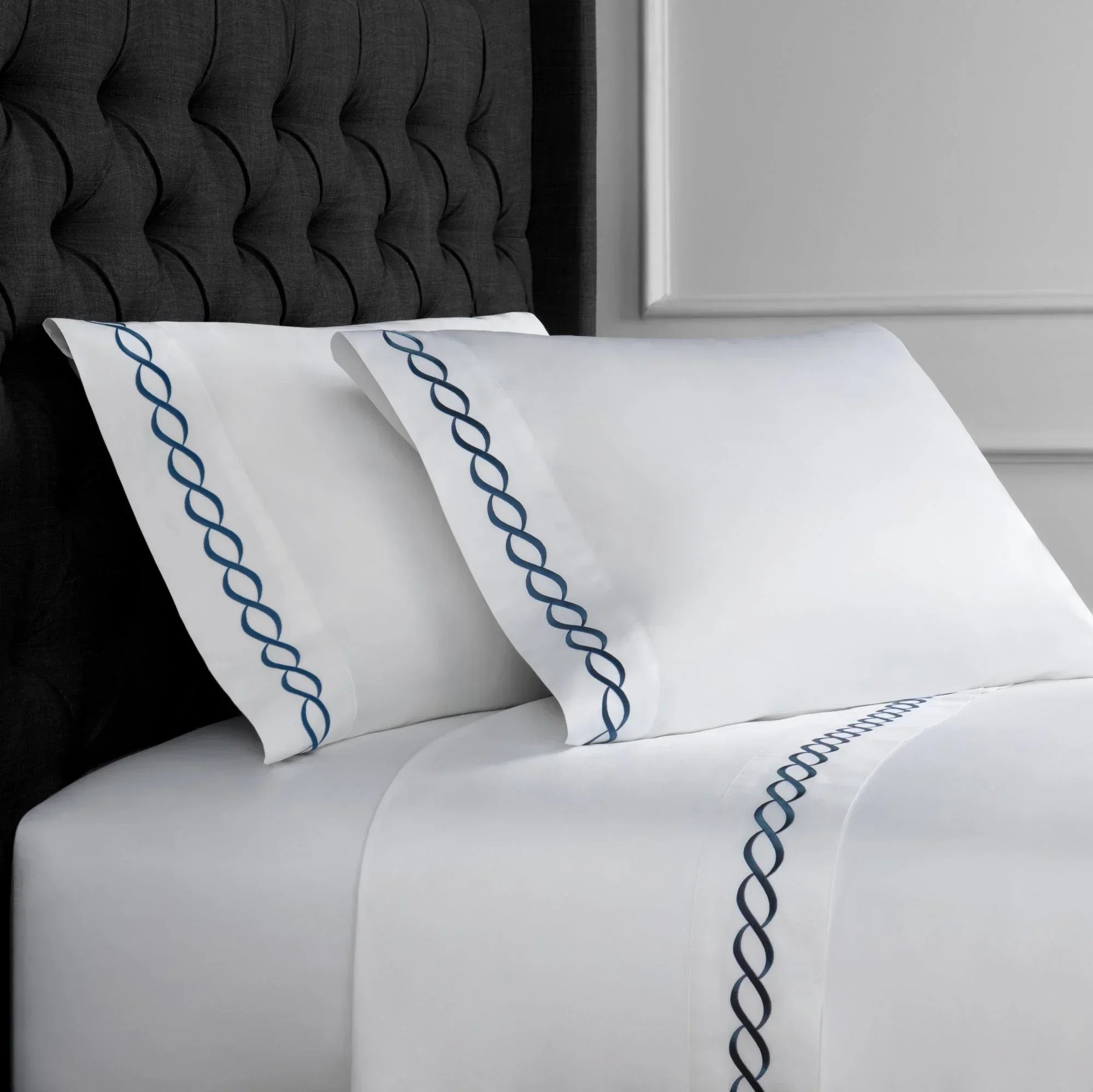600 Thread Count Rope Embroidered Sheet Set, side view - House Of Avana