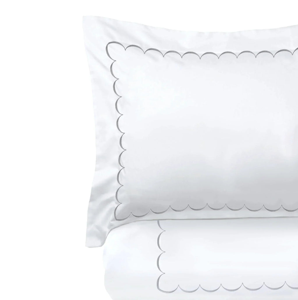 600 Thread Count Scallop Embroidered Duvet Set, front view - House Of Avana