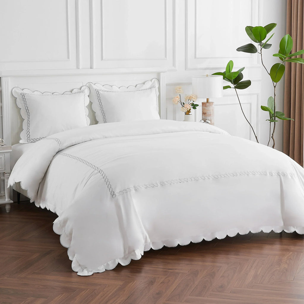 600 Thread Count Scallop Rope Embroidered Cotton Duvet Set, top view - House Of Avana