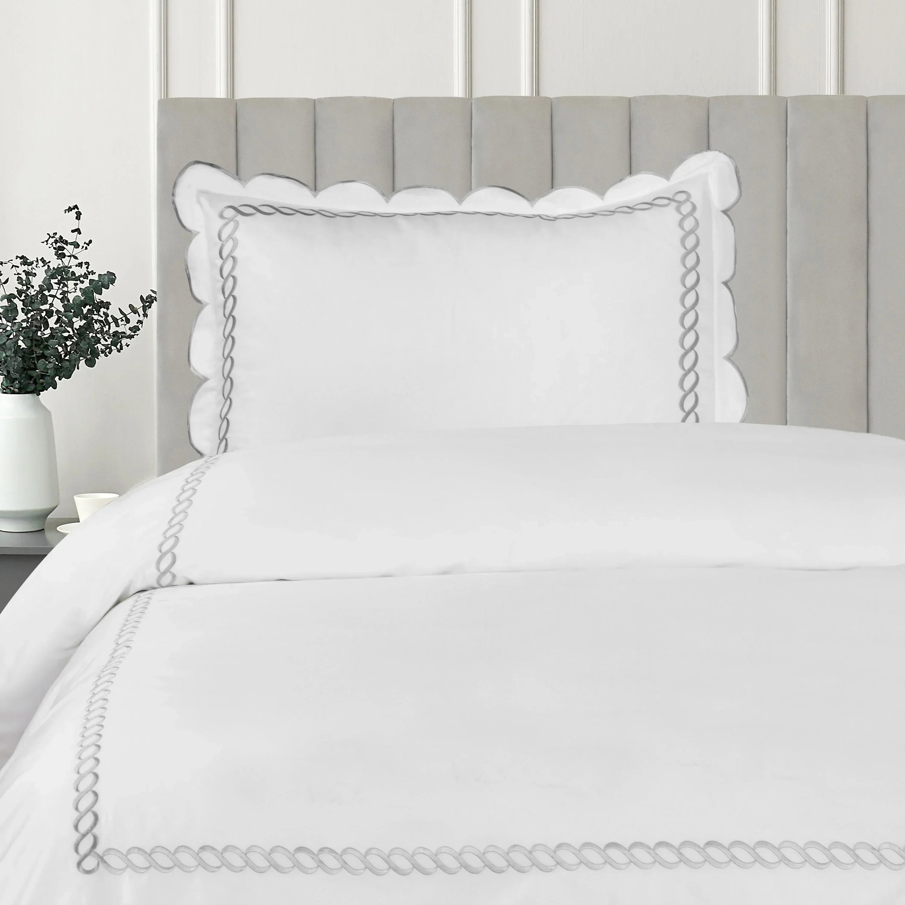 600 Thread Count Scallop Rope Embroidered Cotton Duvet Set, angled view - House Of Avana