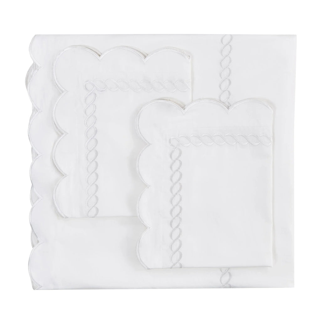 600 Thread Count Scallop Rope Embroidered Cotton Duvet Set, angled view - House Of Avana