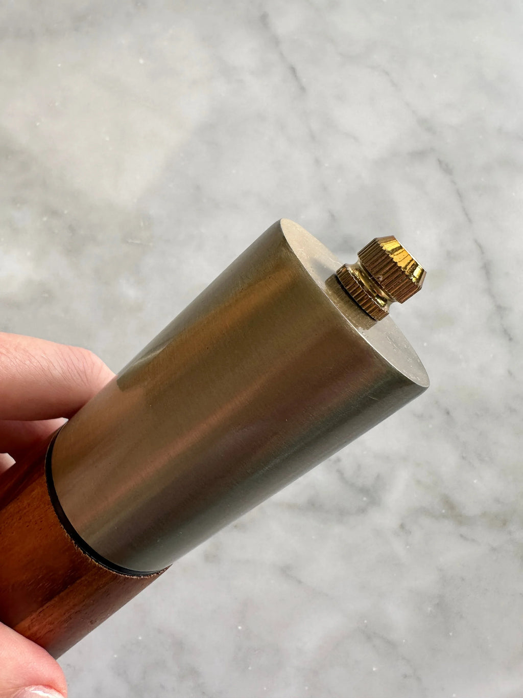 Acacia Wood Salt & Pepper Grinders Busa Designs