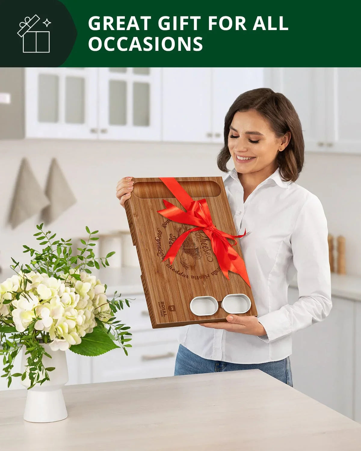 Cheese Board Set w/knives, 16.5“x11”, Brown Royal Craft Wood