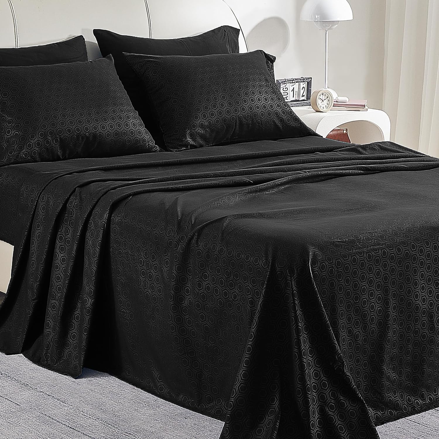 Luxury Hotel Embossed Sheets Set with Pillowcase