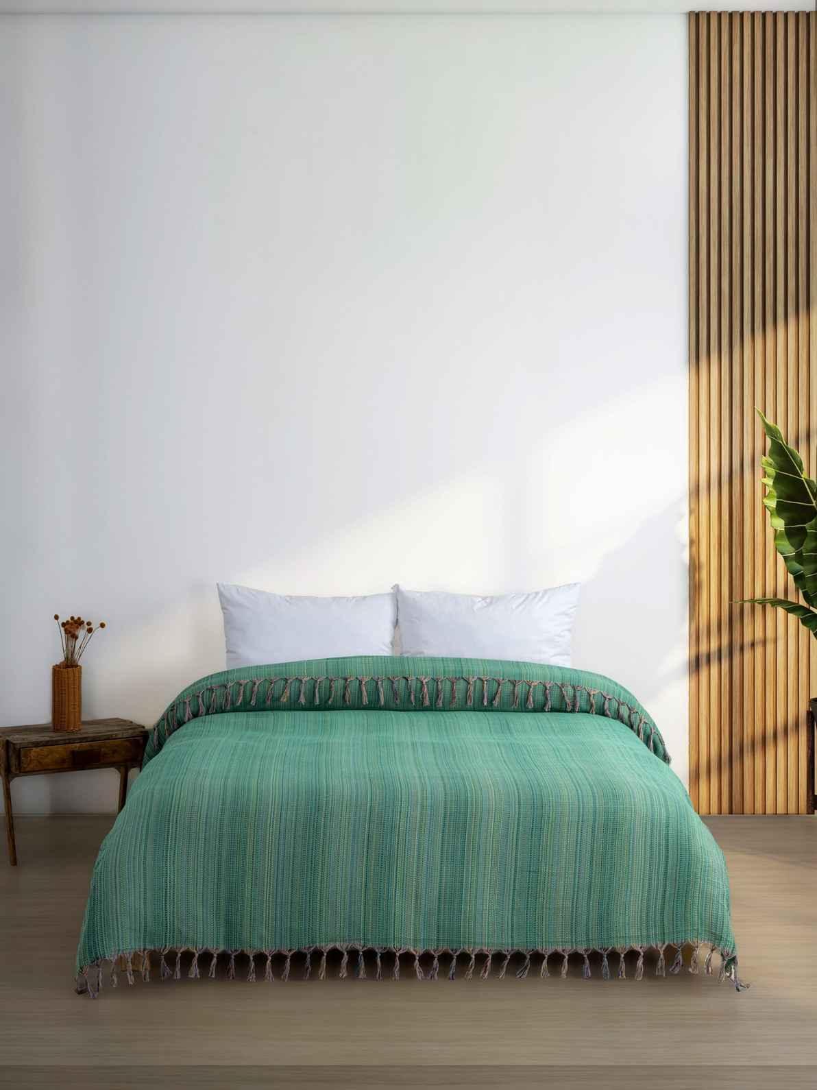 Ala King Size Blanket, close-up view - House Of Avana