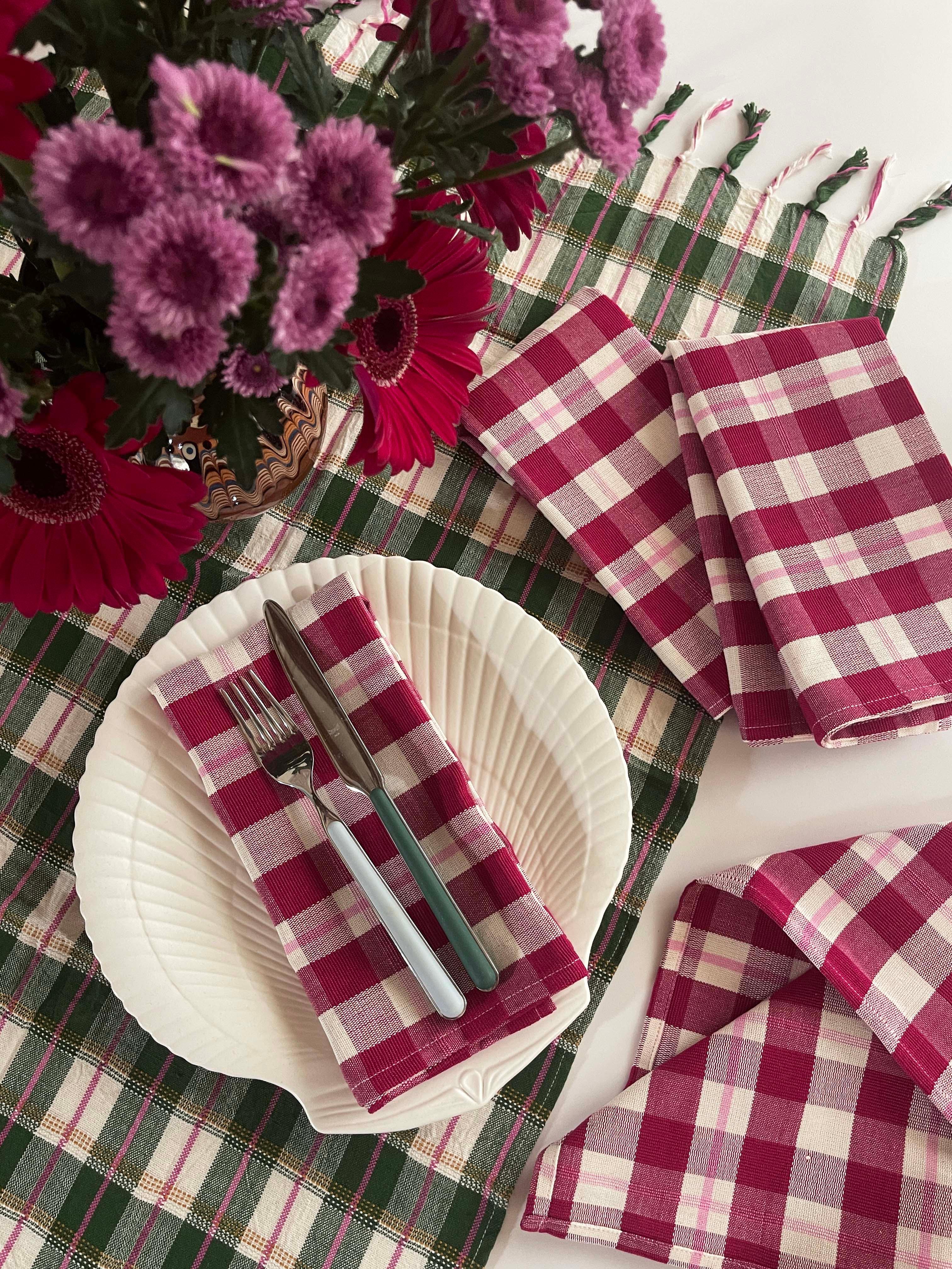 Abigail Plaid Dinner Napkin Set Archive New York