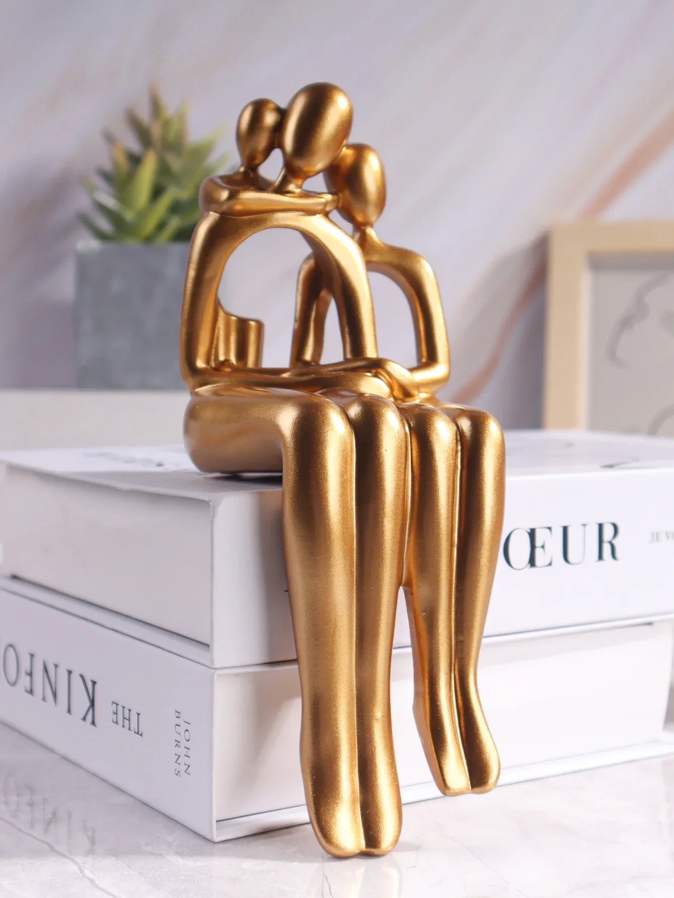 Modern Minimalist style Abstract Family Statue - House Of Avana