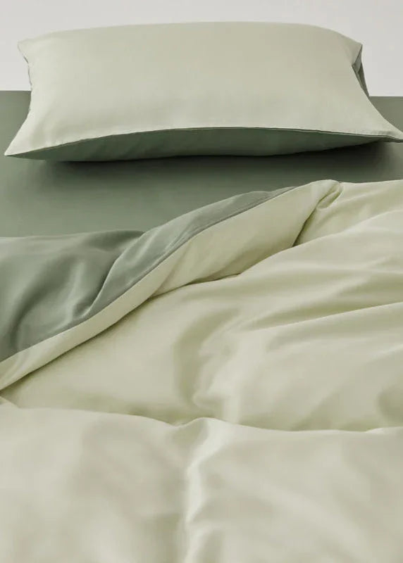 Adeline Pastel Silky Cooling TENCEL™ Bedding Set / Pink Ever Lasting