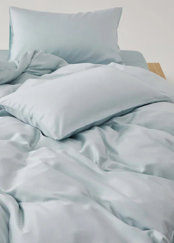Adeline Pastel Silky Cooling TENCEL™ Bedding Set / Pink Ever Lasting