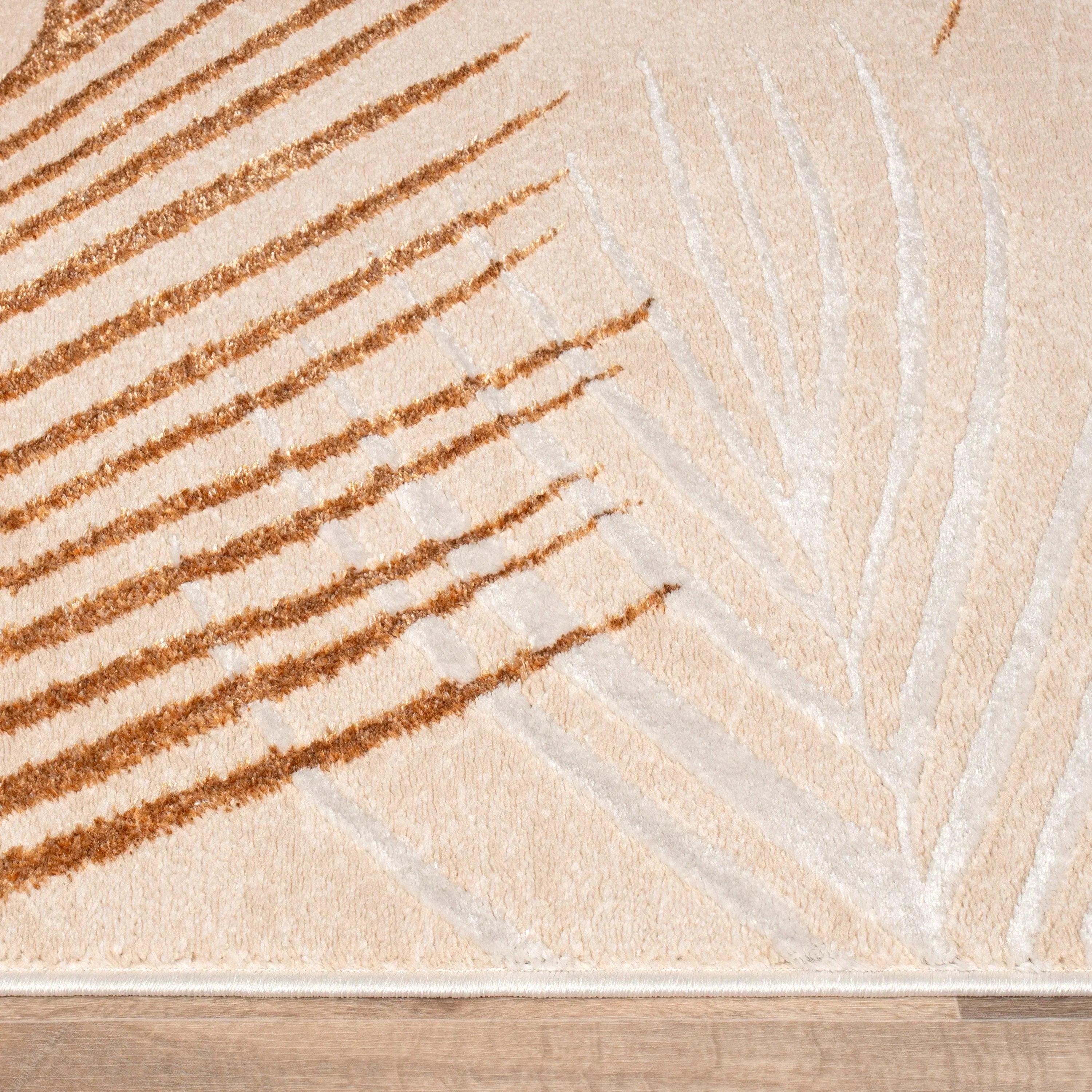 Area Rug Tuana with Elegant Palm Tree Design, side view - House Of Avana