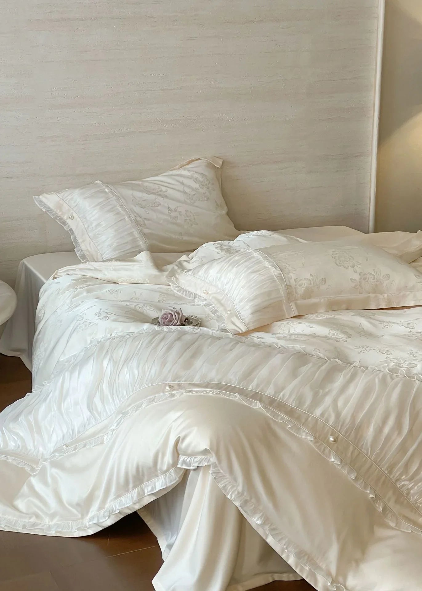 Aurora Lace Floral TENCEL™ Bedding Set / Beige Ever Lasting