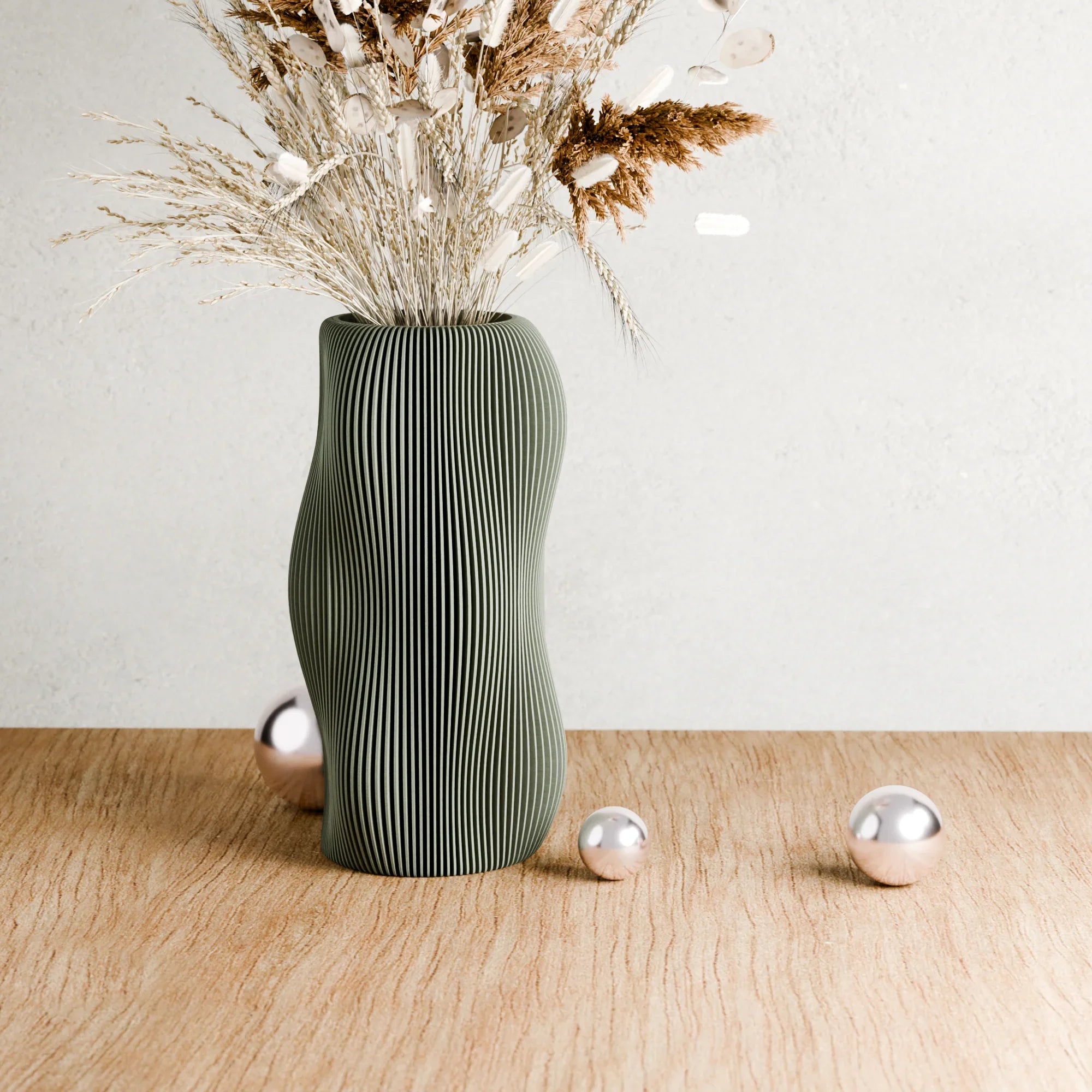 Bubbly Vase, detail shot - House Of Avana