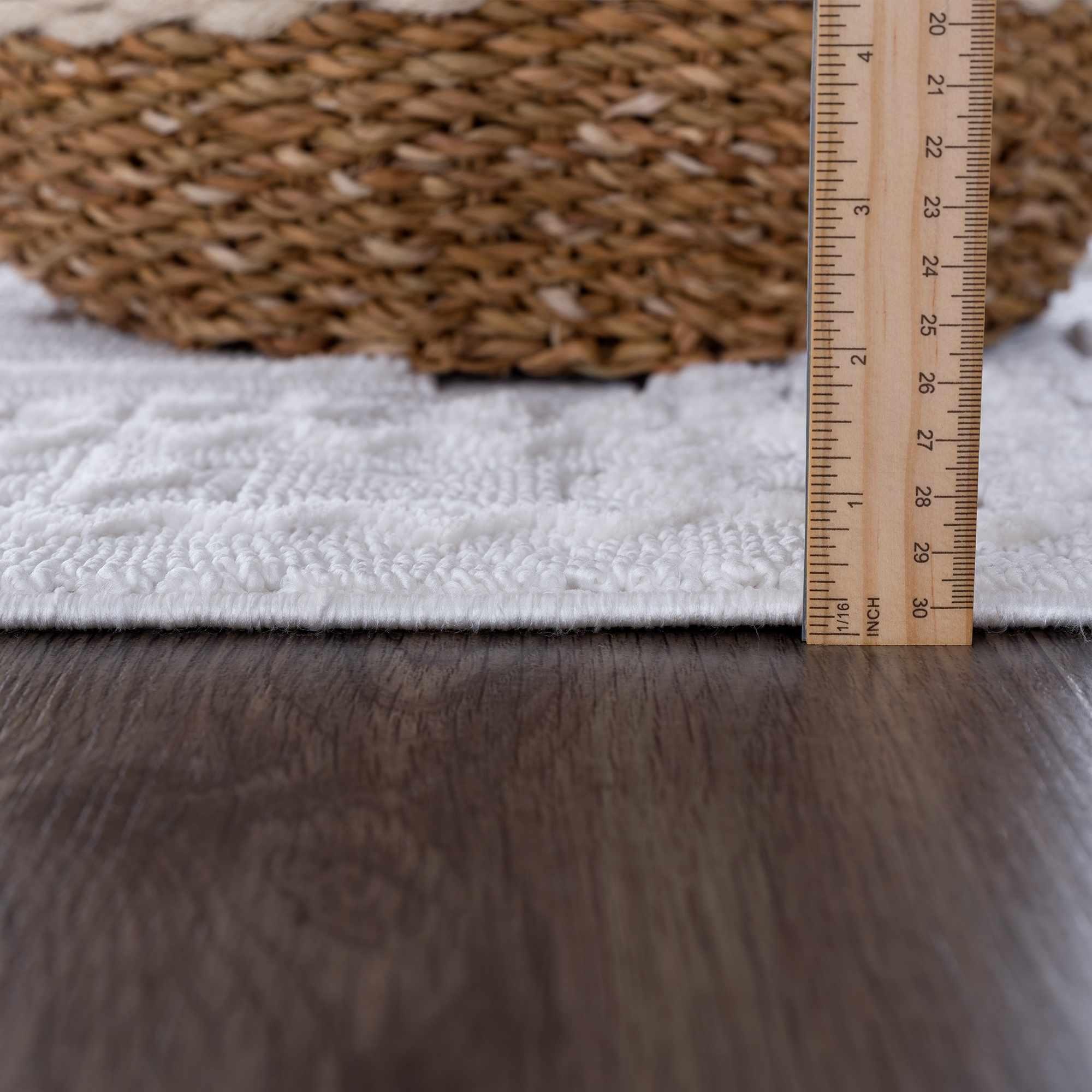 Alya White Fringe Rug Hauteloom