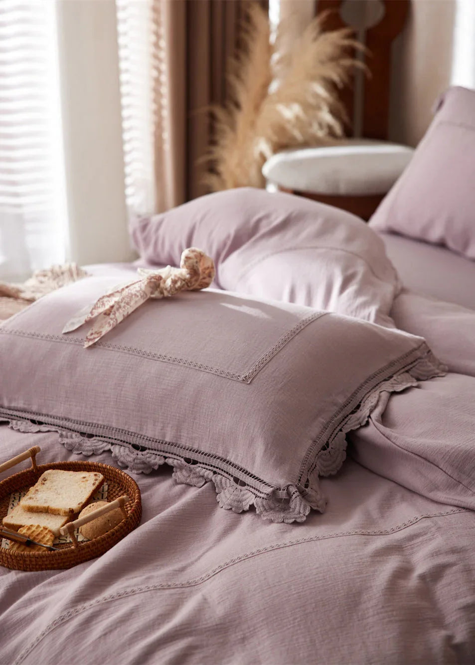 Isadora Lace Ruffle Double Gauze Bedding Set / Green Ever Lasting