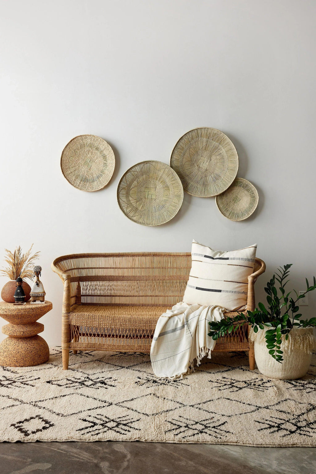 Binga Lace Blonde Basket, side view - House Of Avana