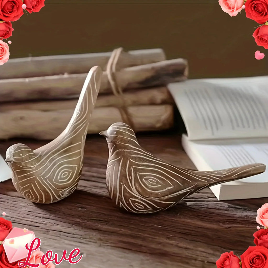 Bird Statues - Decorative Wood Grain Lovebirds, front view - House Of Avana